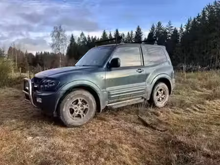 Mitsubishi Pajero 3.2 165