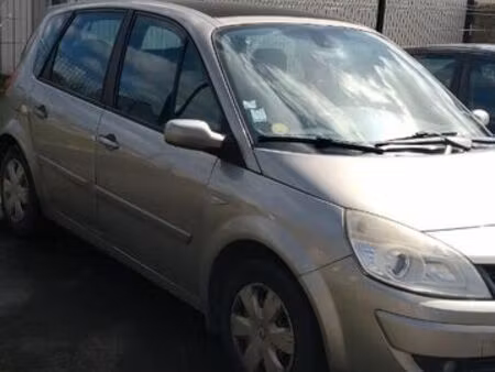Renault Scénic 1.5 dCi 105
