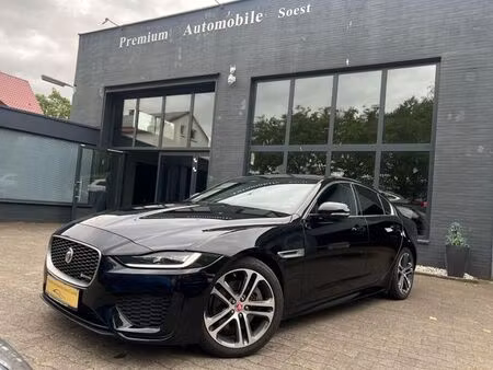 Jaguar XE P250 2.0 250 R Dynamic SE