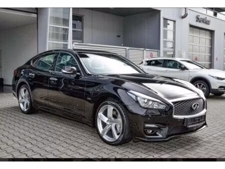 Infiniti Q70 2.1 170