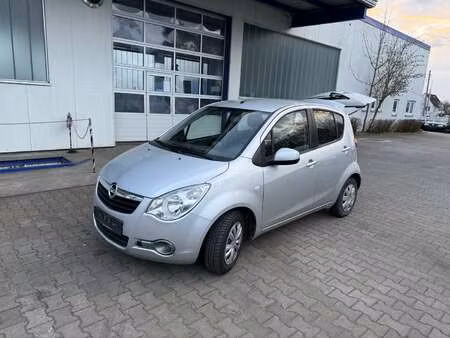 Opel Agila 1.2 86 Edition