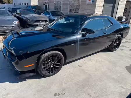 Dodge Challenger V6 3.6