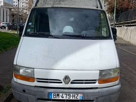 Renault Master 2.2 dCi 90