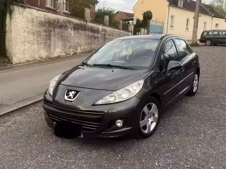 Peugeot 207 1.6 HDi 110