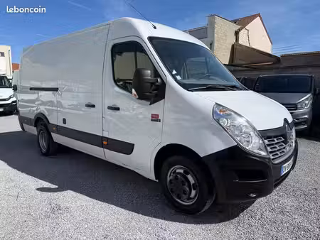 Renault Master 2.3 dCi 125