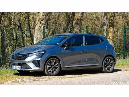 Renault Clio E-Tech 1.6 145 Techno