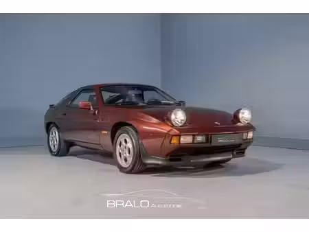 Porsche 928 S V8 4.7