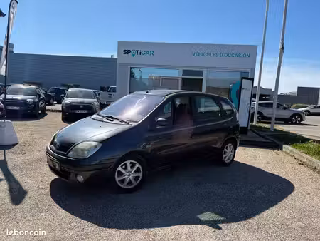 Renault Scénic 1.9 dCi 120 Expression