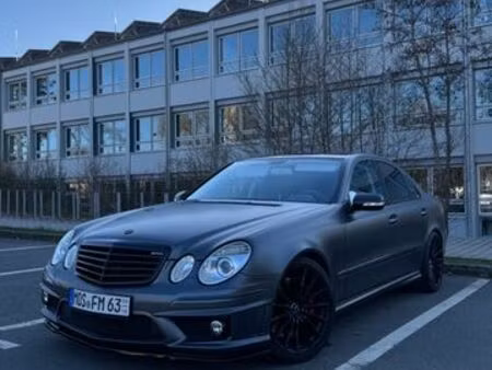 Mercedes-Benz Classe E E 63 AMG V8 4.0