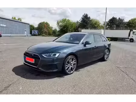 Audi A4 40 TDI 2.0 TDI 150 S line
