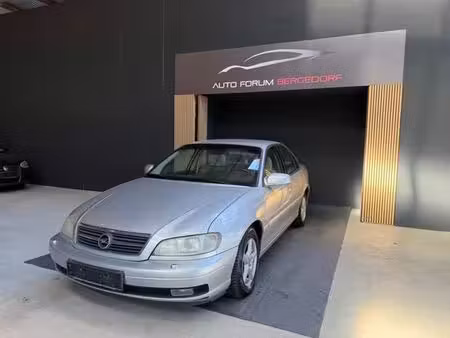 Opel Omega 2.2 144 Elegance