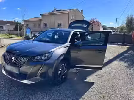 Peugeot 2008 1.2 PureTech 100 Allure