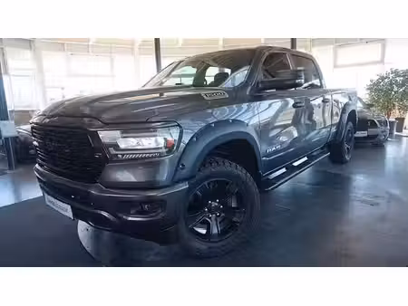 Dodge RAM 1500 V8 5.7