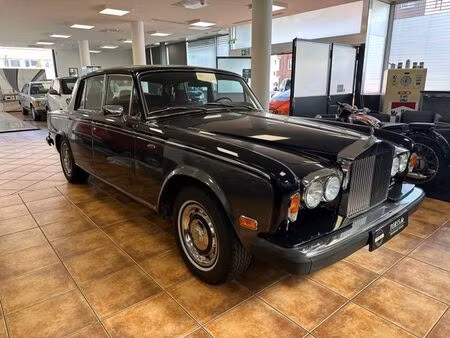 Rolls-Royce Silver Shadow