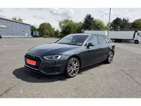Audi A4 40 TDI 2.0 TDI 150 S line