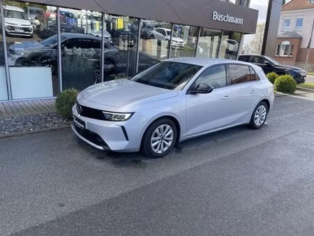 Opel Astra 1.2 110 Elegance