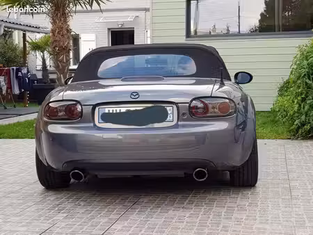 Mazda MX5 1.8 126