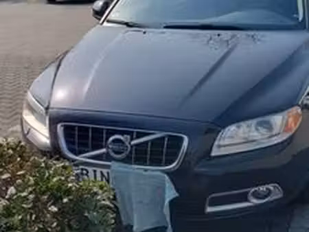 Volvo V70 2.0 145