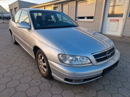 Opel Omega 