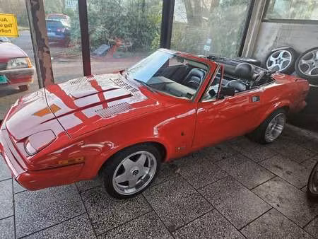 Triumph TR7
