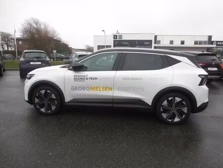 Renault Scénic E-Tech 220 Techno