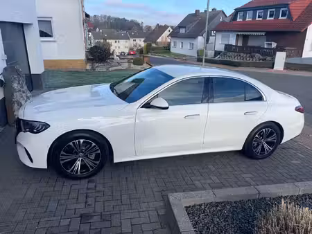 Mercedes-Benz Classe E E 200