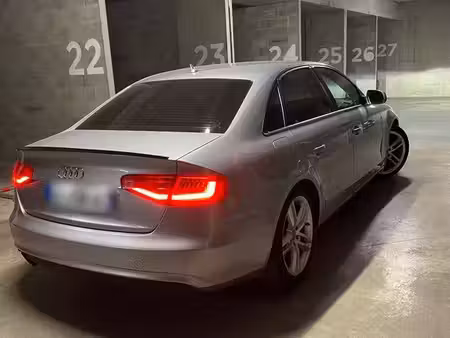 Audi A4 2.0 TDI 150 S line