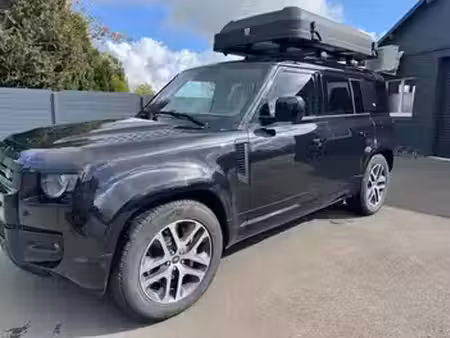 Land Rover Defender P400E 2.0 404 X-Dynamic SE 4x4