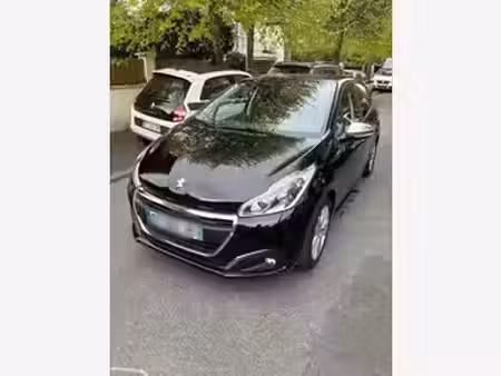 Peugeot 208 1.2 PureTech 82 Style
