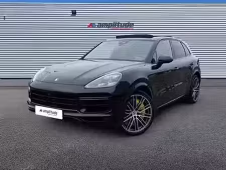 Porsche Cayenne Turbo S V8 4.0 680 4x4