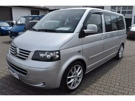 Volkswagen Transporter T5 2.5 TDI 174 Confortline