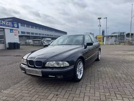 BMW Série 5 523i 2.5 170