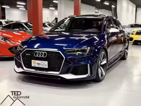 Audi A4 RS4