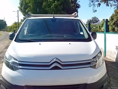 Citroën Jumpy 1.5 HDi 100 Blue