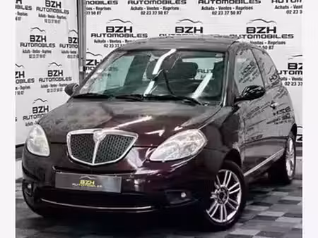 Lancia Ypsilon 1.3 90 Oro