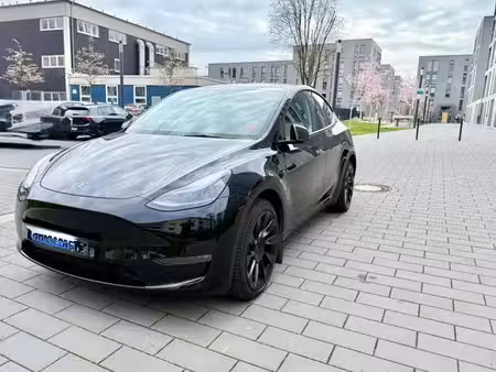 Tesla Model Y Grande Autonomie 4x4