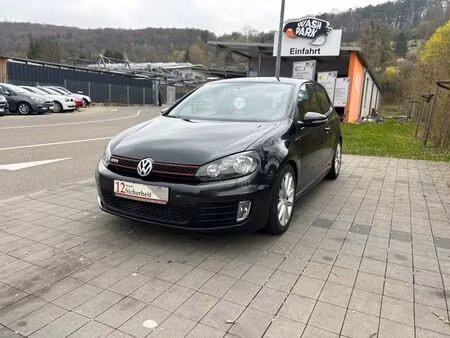Volkswagen Golf GTI 2.0 200