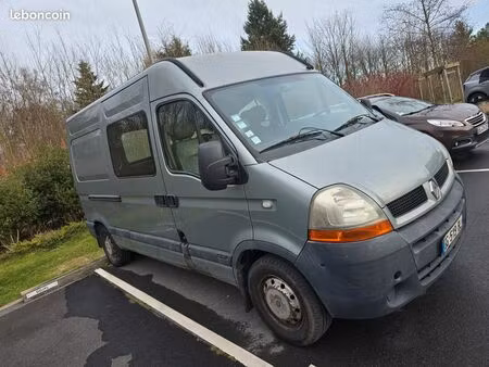 Renault Master 2.5 dCi 100