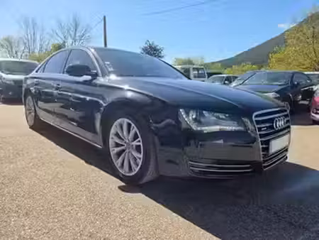 Audi A8 V8 4.2 TDI 350 Avus quattro
