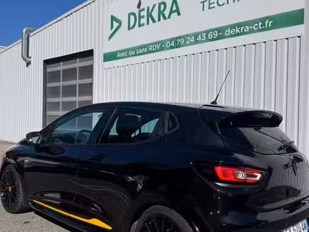 Renault Clio RS 18 1.6 T 220