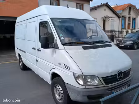 Mercedes-Benz Sprinter 2.2 82