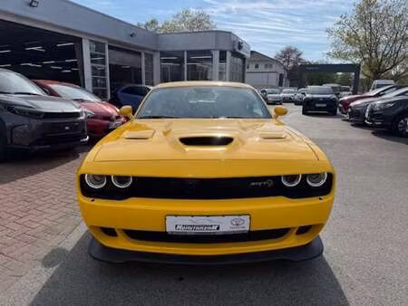 Dodge Challenger SRT Hellcat V8 6.2