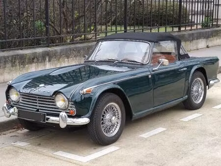 Triumph TR4 