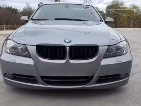 BMW Série 3 330d 3.0 231