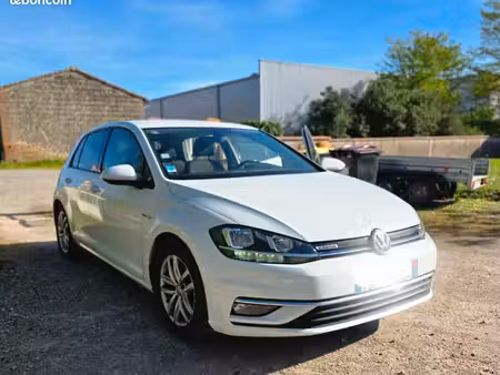 Volkswagen Golf 1.5 TSI 130