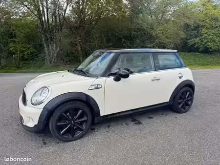 Mini Mini Cooper SD 2.0 143 Red Hot Chili
