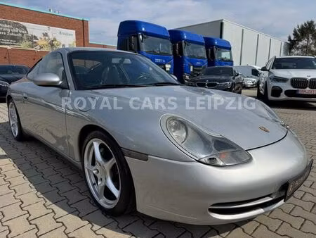 Porsche 911 Carrera 4 4x4