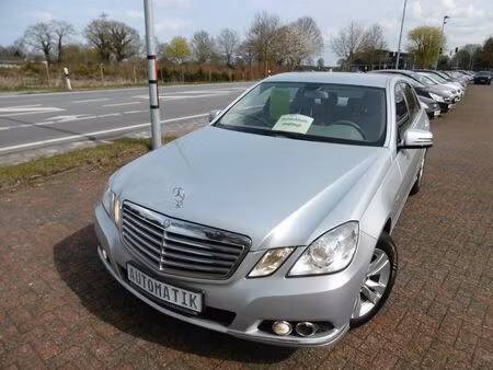 Mercedes-Benz Classe E E 200 Elegance