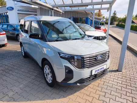 Ford Tourneo Courier 1.0 126 Titanium