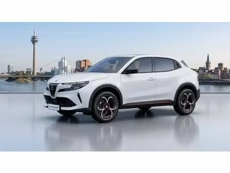 Alfa Romeo Junior Ibrida 1.2 136
